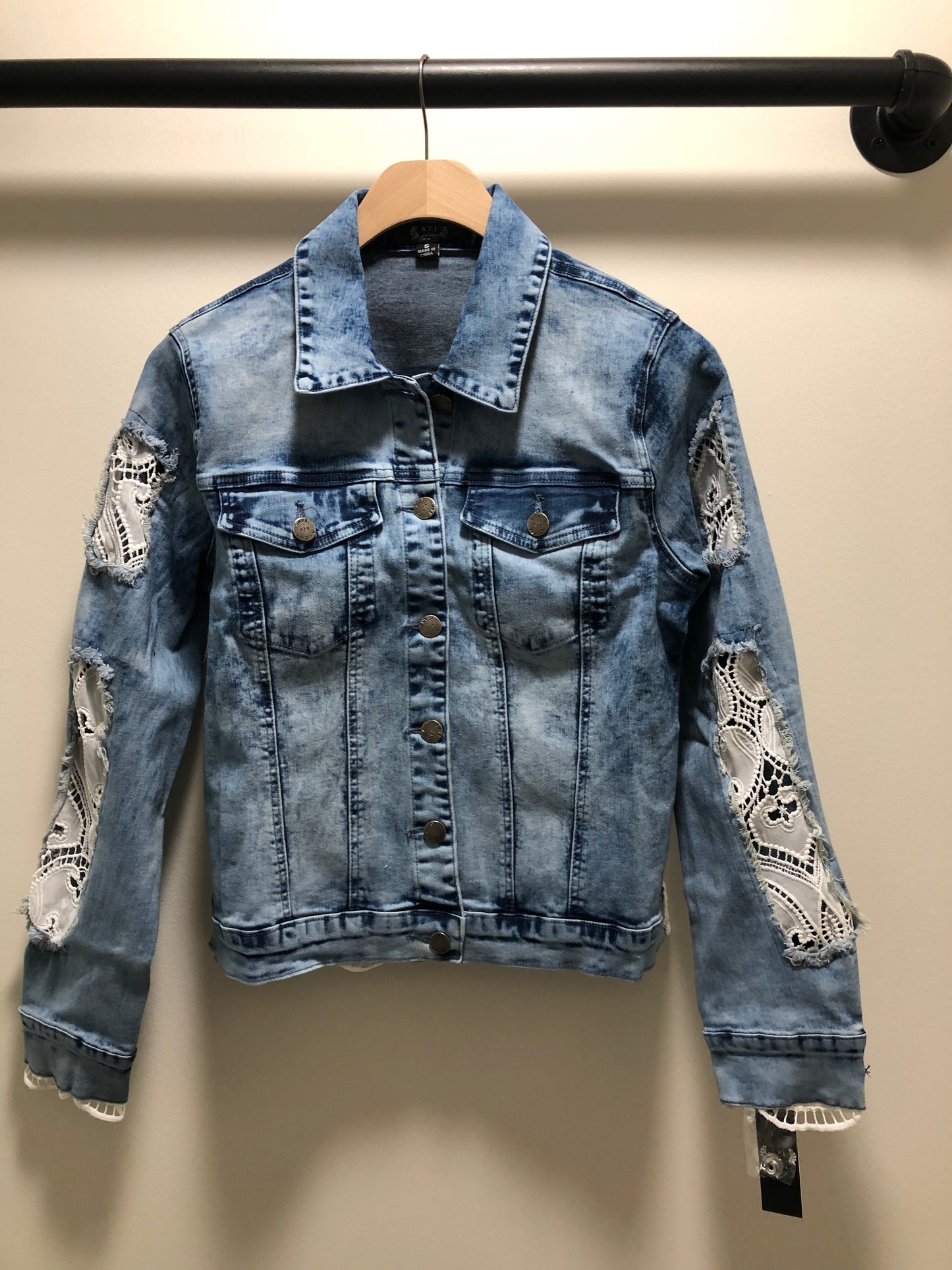 GINA EYELET JACKET