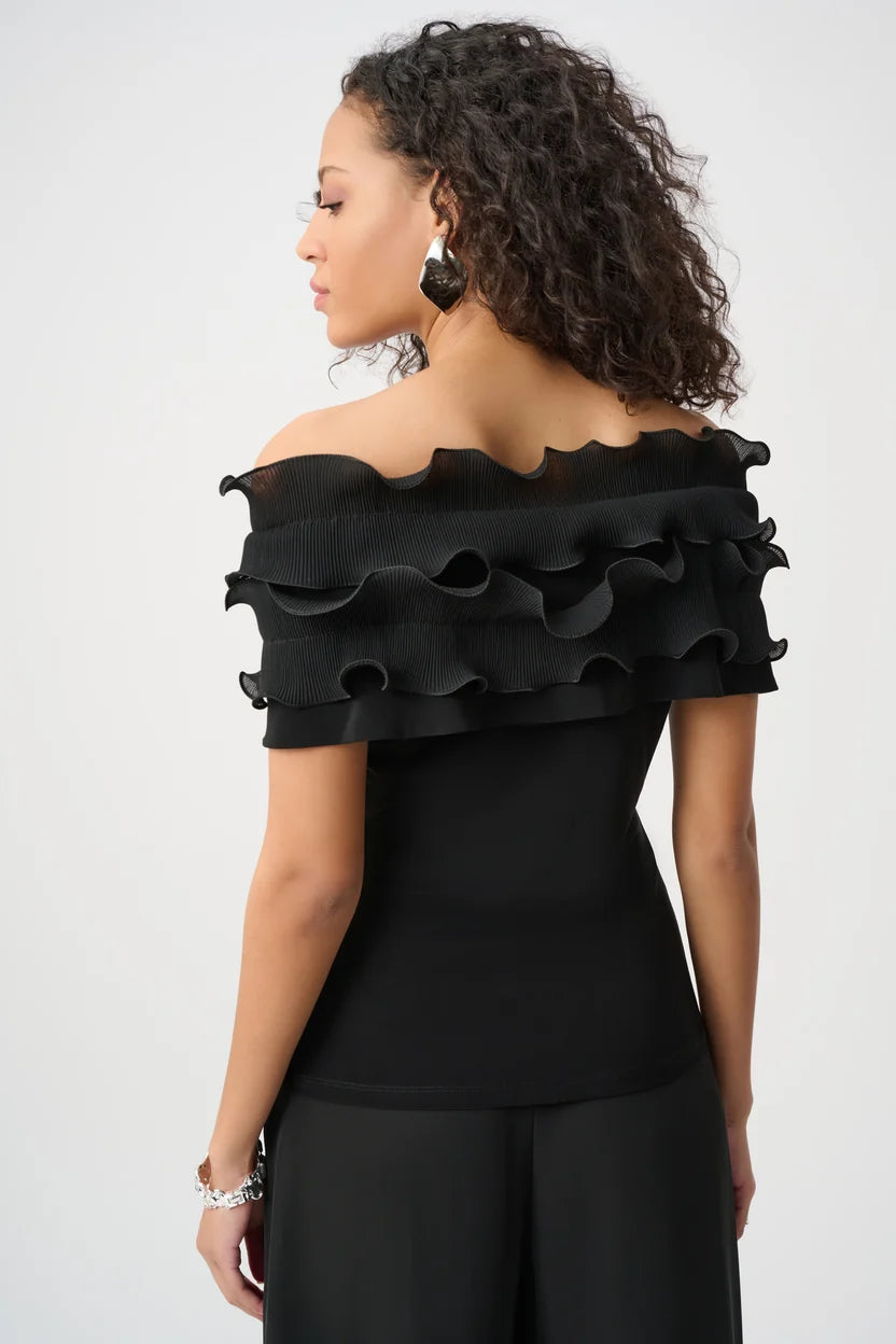 OFF SHOULDER RUFFLE TOP
