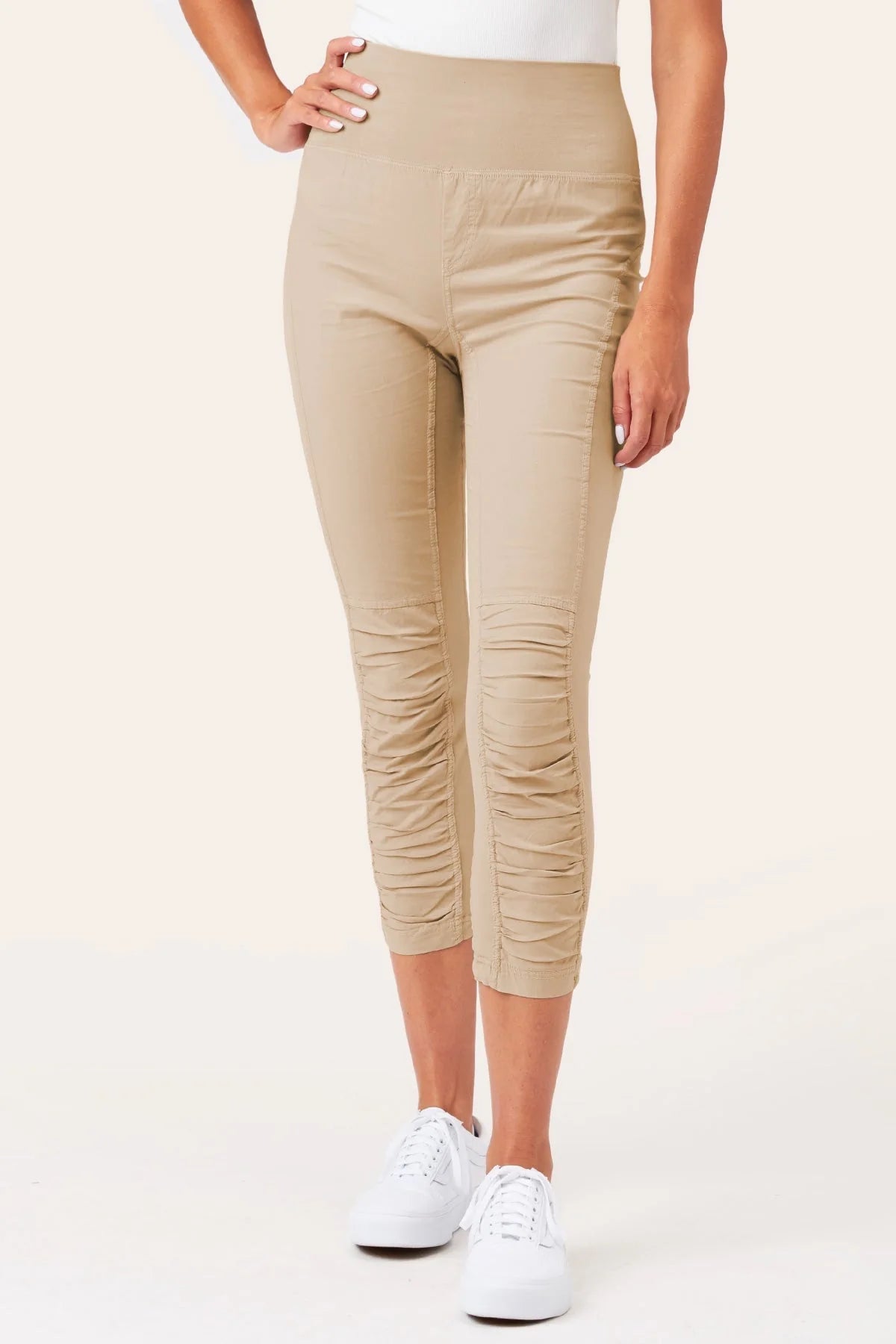 HIGH WAIST JETTER PANT