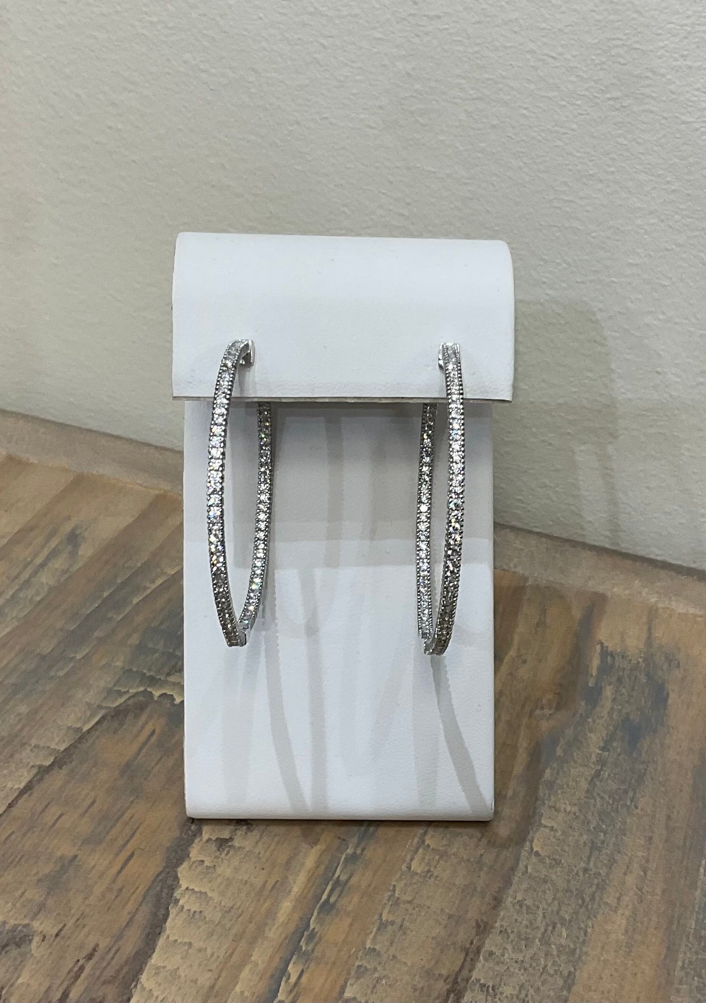 LARGE IN/OUT HOOP