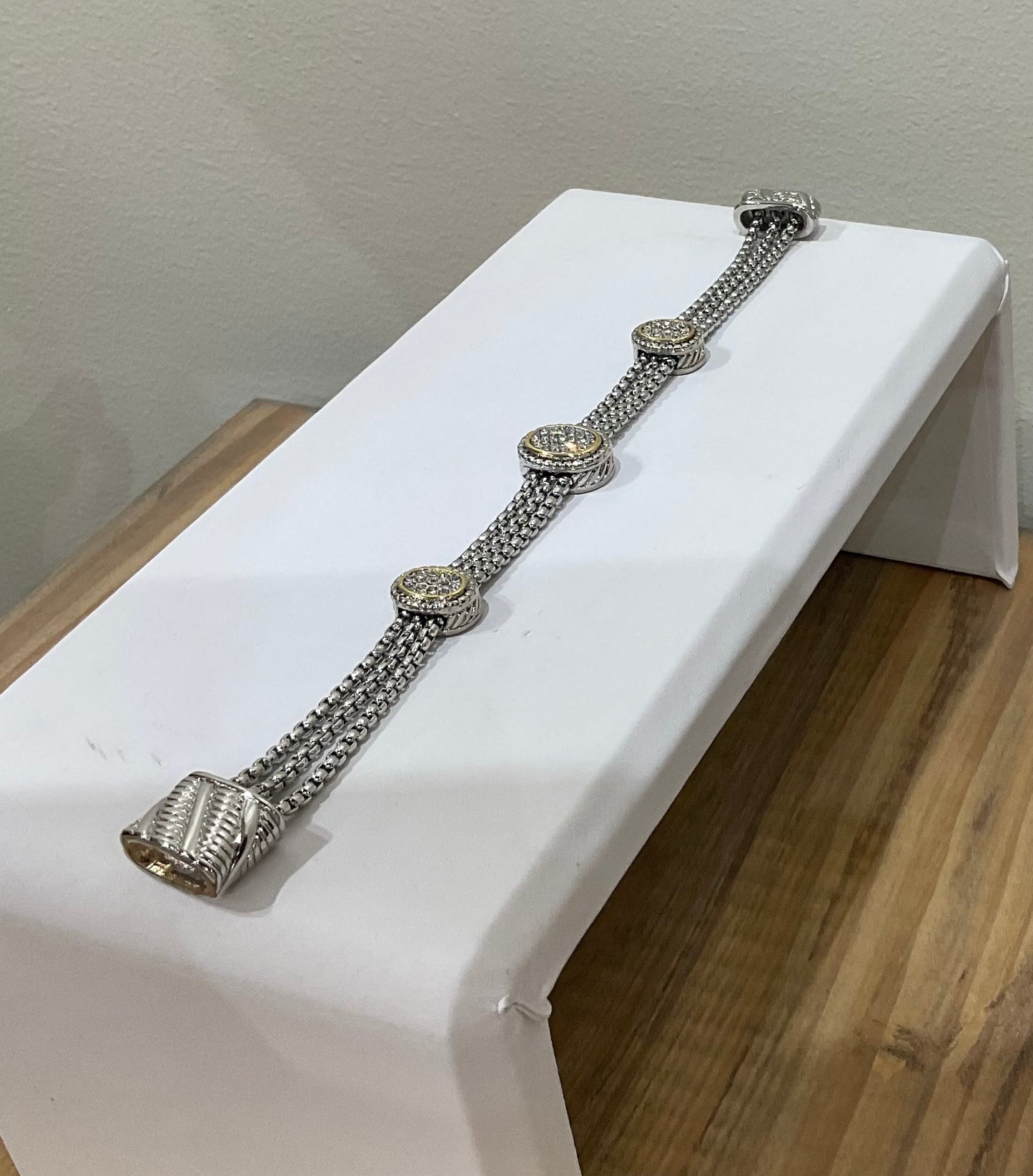 2 TONE PAVE OVALS BRACELET