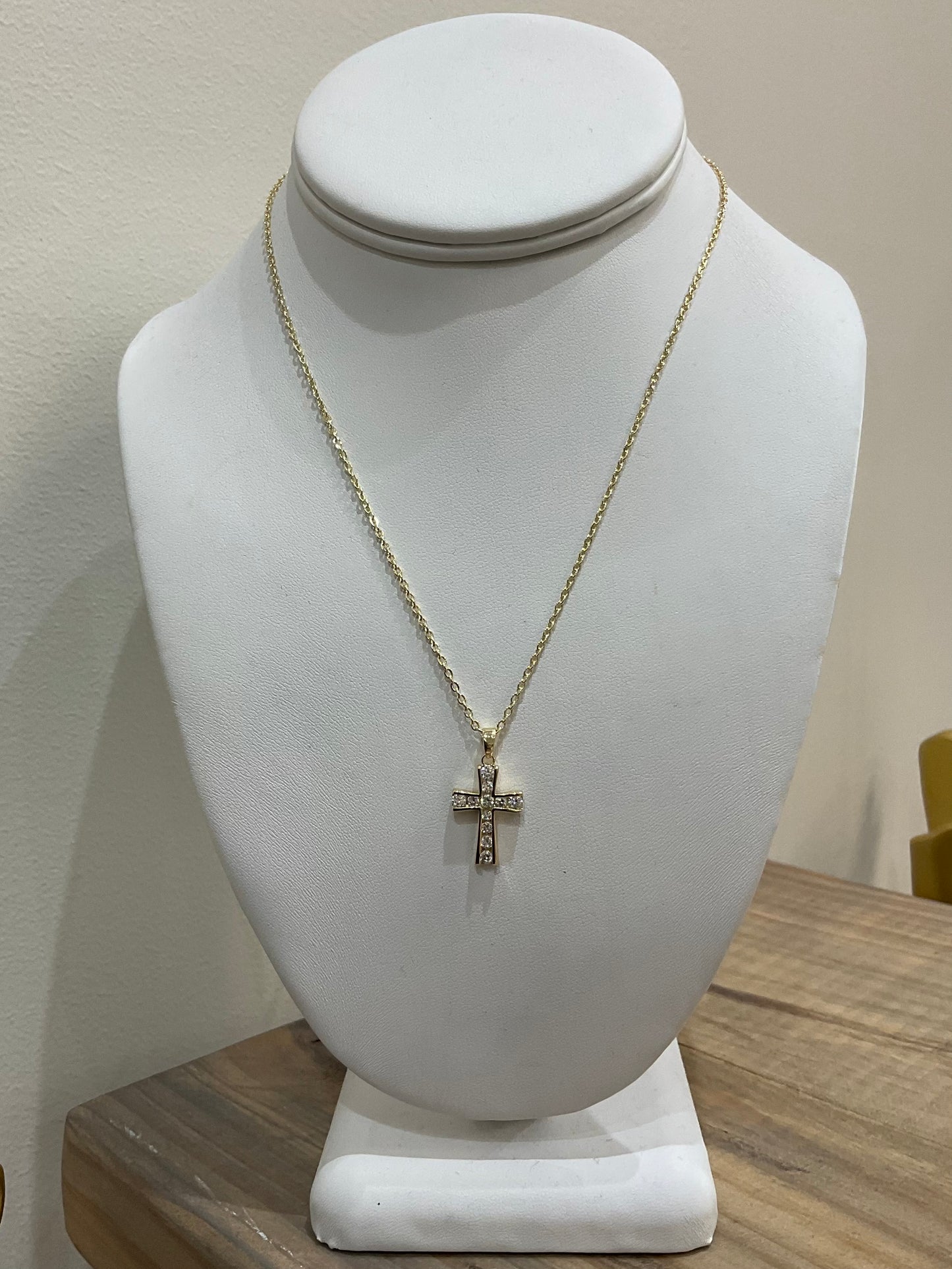 CLASSIC CROSS CZ PENDANT