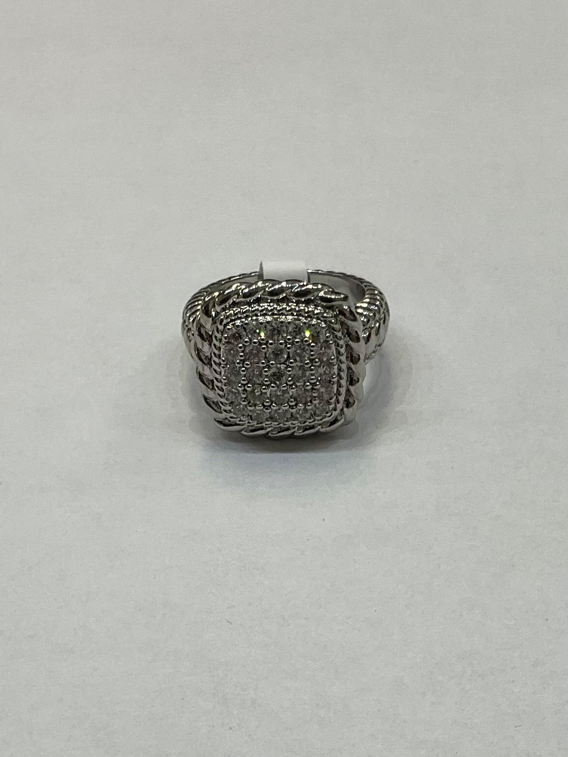 SQUARE PAVE RING