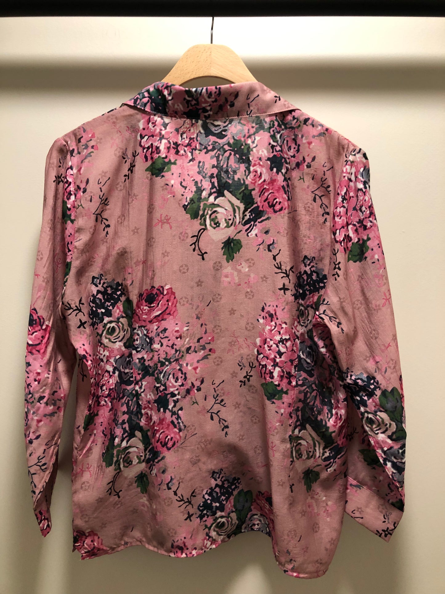 ROSIE BLING BUTTON UP TOP
