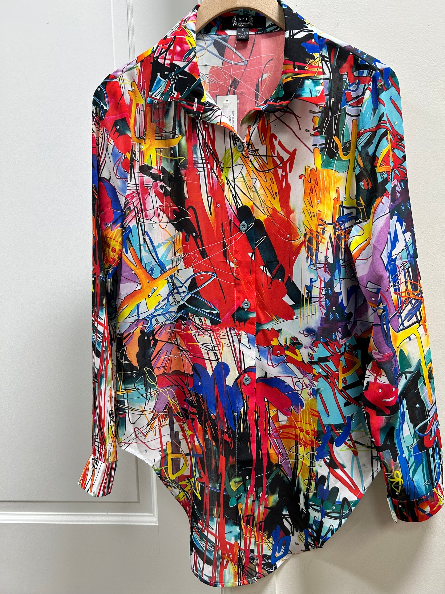 SOPHIA PRINT BUTTON UP TOP