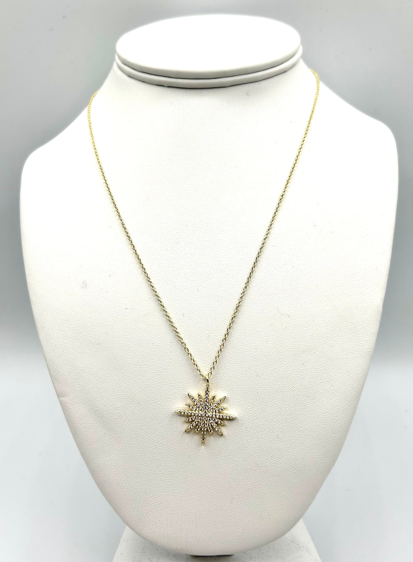 STARBURST PENDANT NECKLACE
