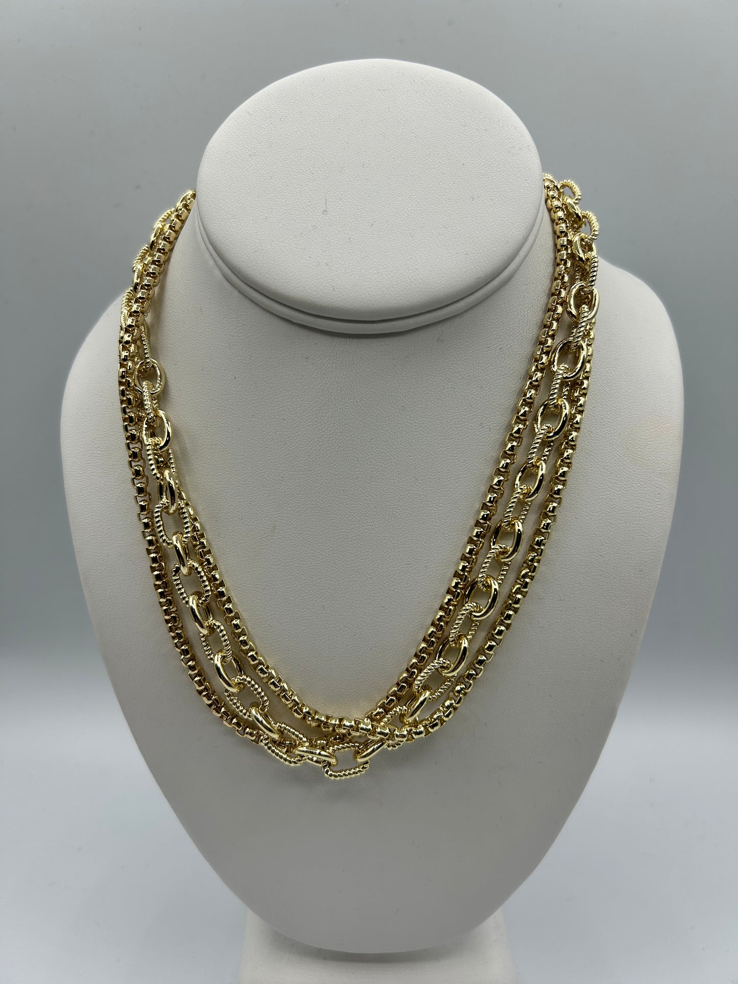 3 ROW LAYERED NECKLACE