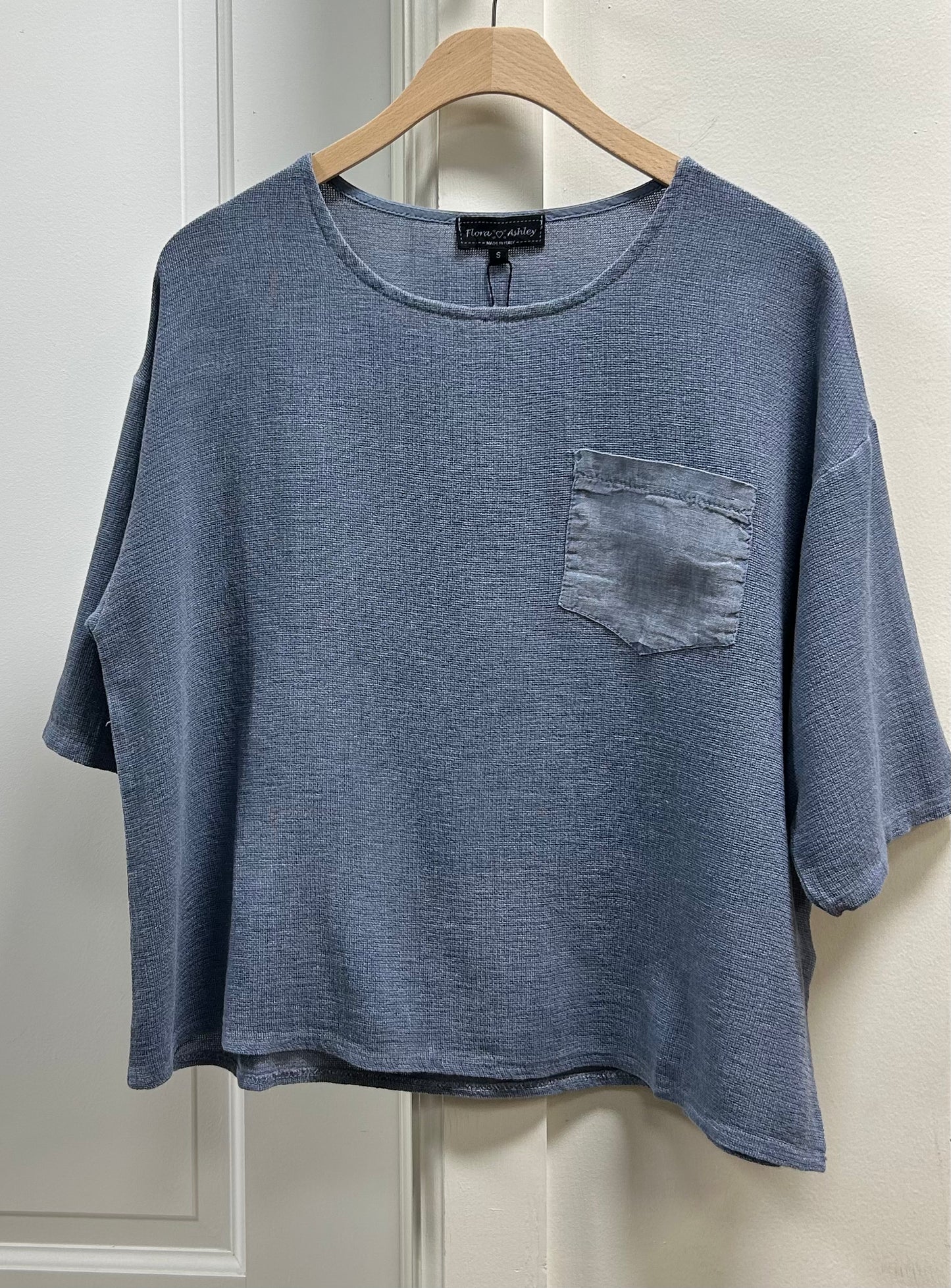 LINEN POCKET TOP