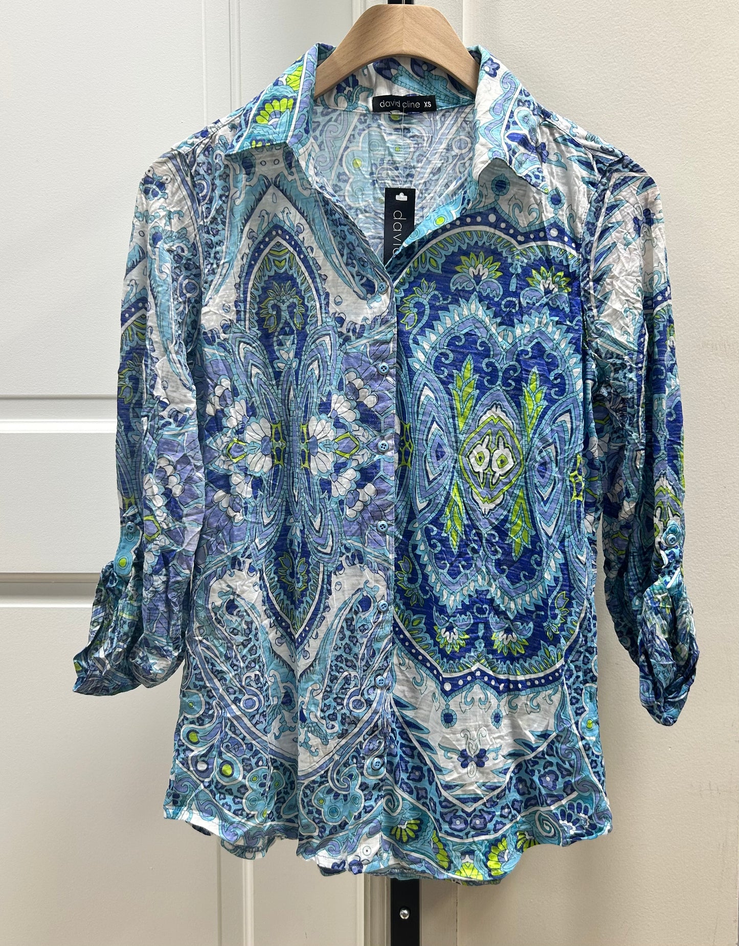 ROLL UP SLEEVE TOP