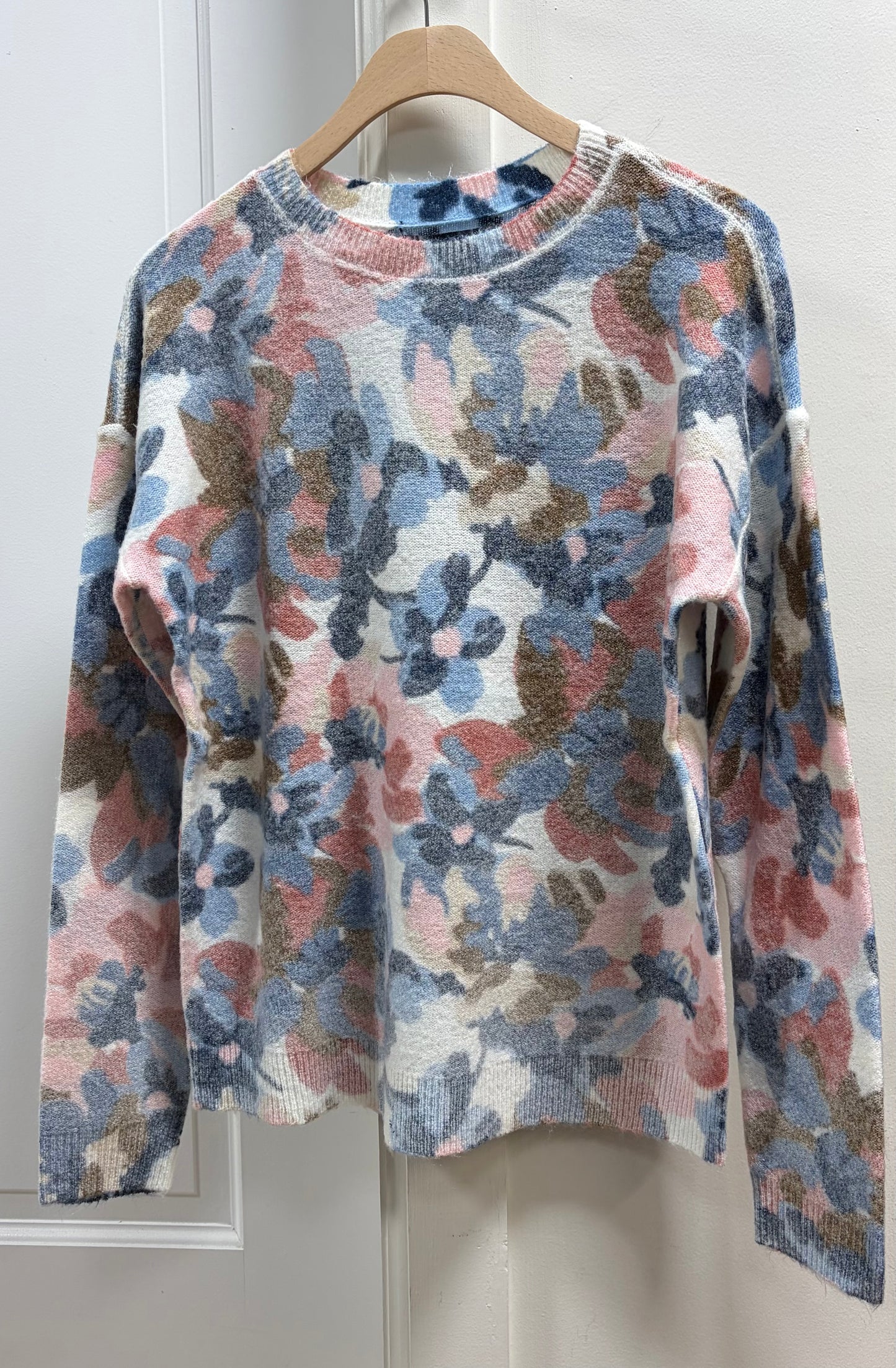 REVERSIBLE CREW NECK SWEATER