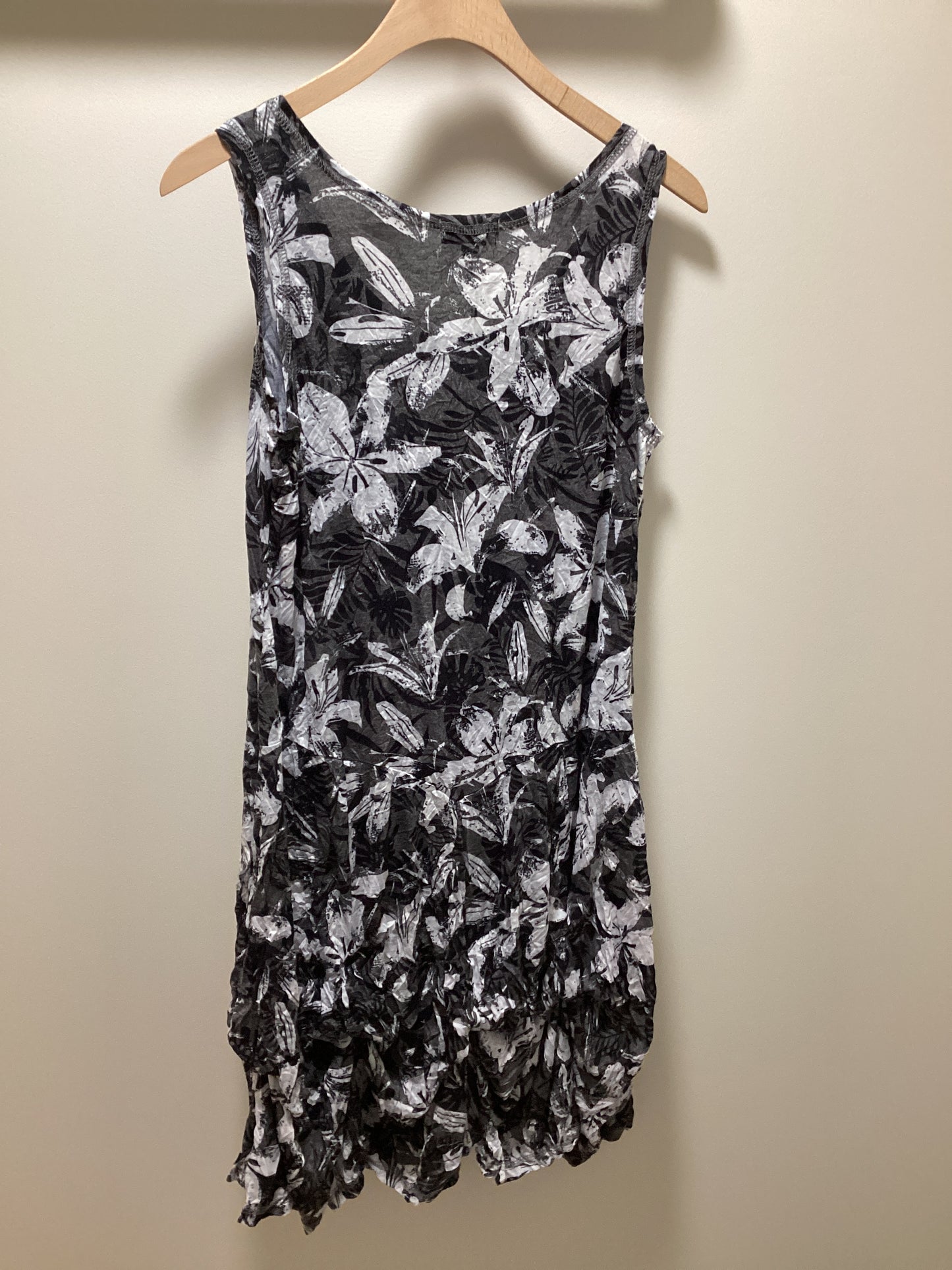 CRINKLE BUBBLE DRESS