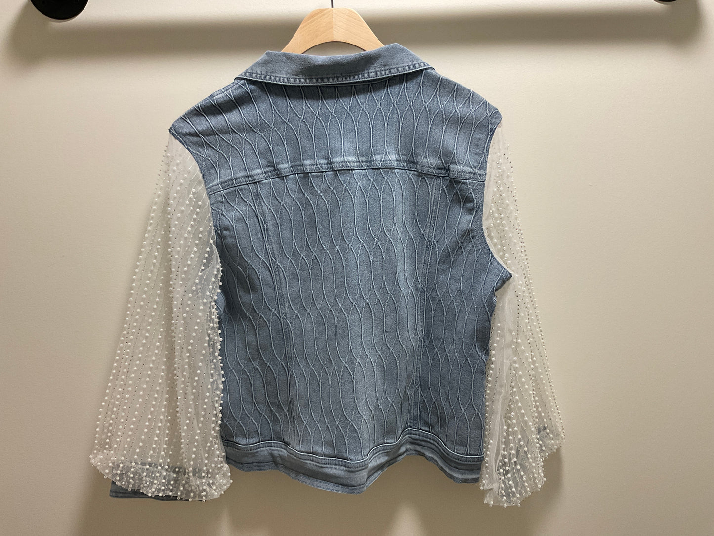 BELLA PEARL SLEEVE JACKET