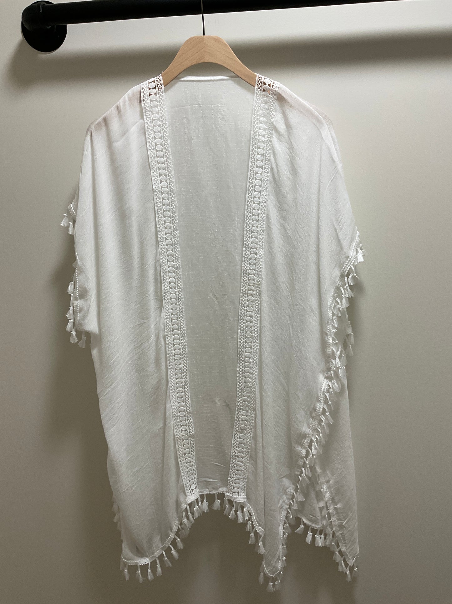 TASSLE TRIM COVERUP WHITE