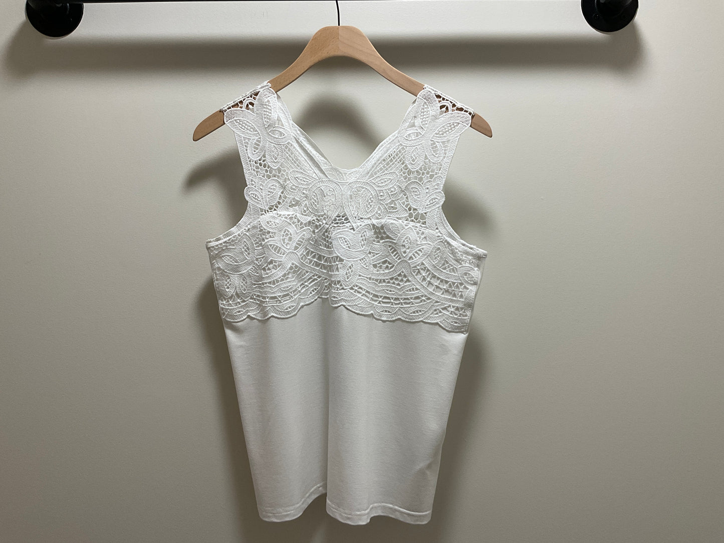 GUIPURE CAMISOLE