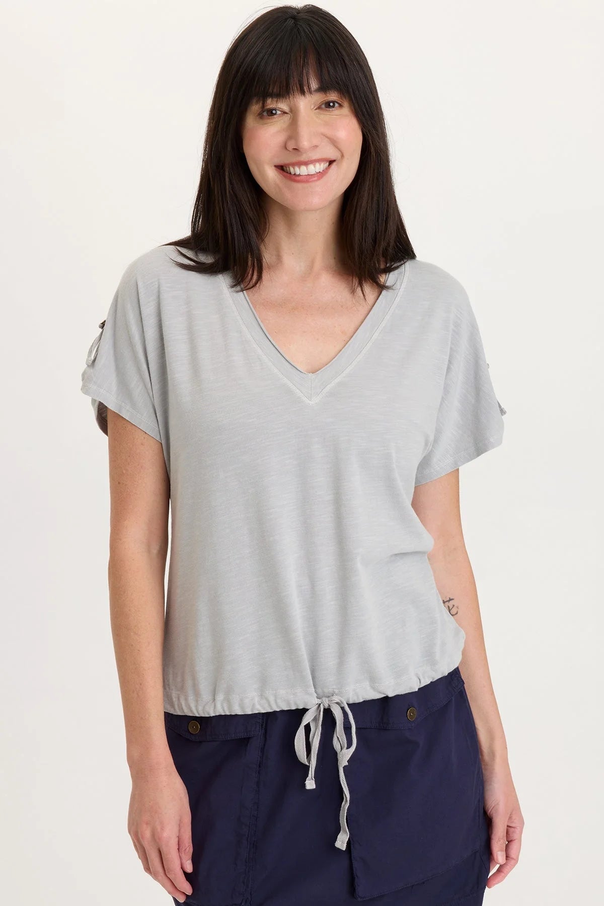 BOWER VNECK TOP