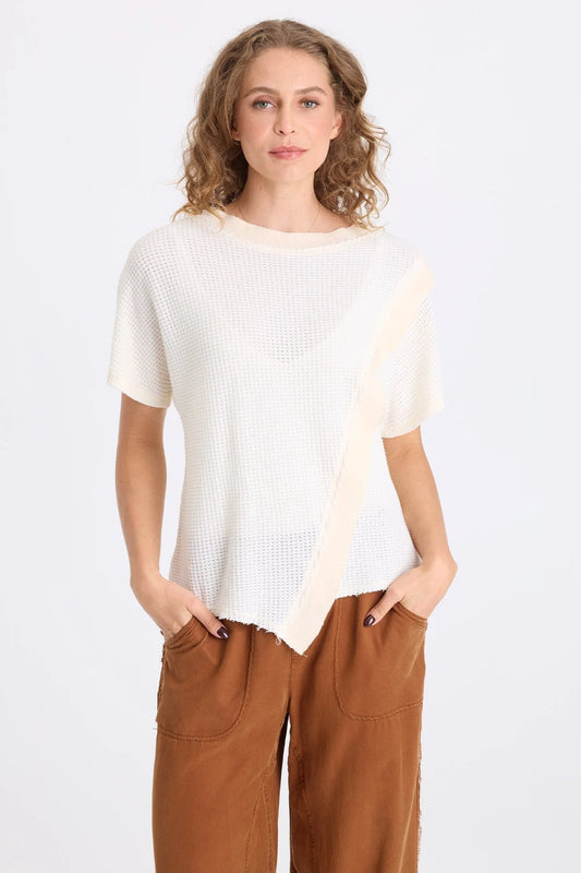 URSUS PULLOVER TOP
