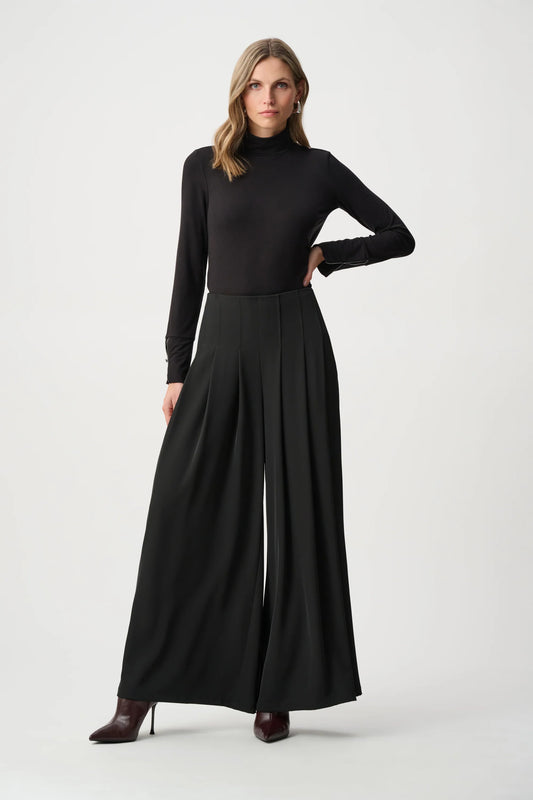 WIDE LEG PLEATED PANTS