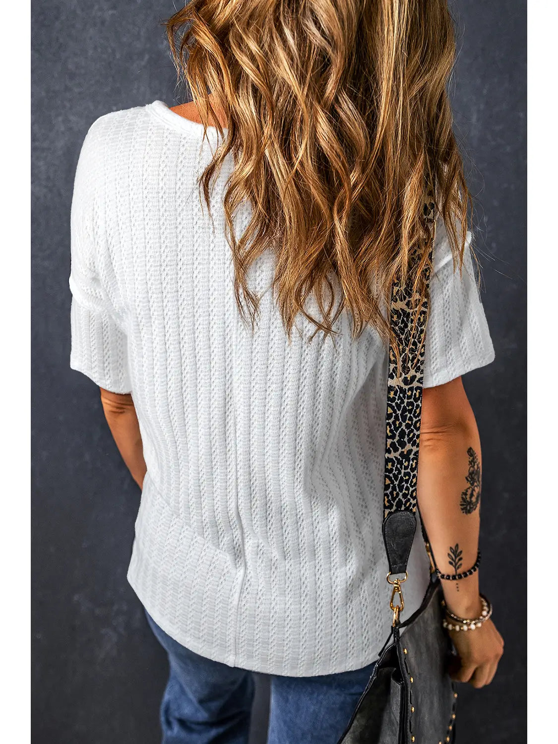 TEXTURED GROMMET TOP