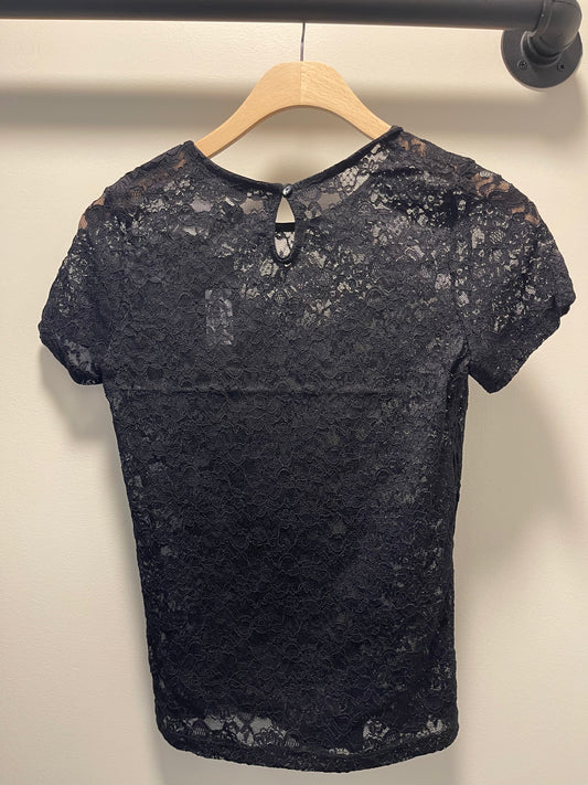 LACE TOP