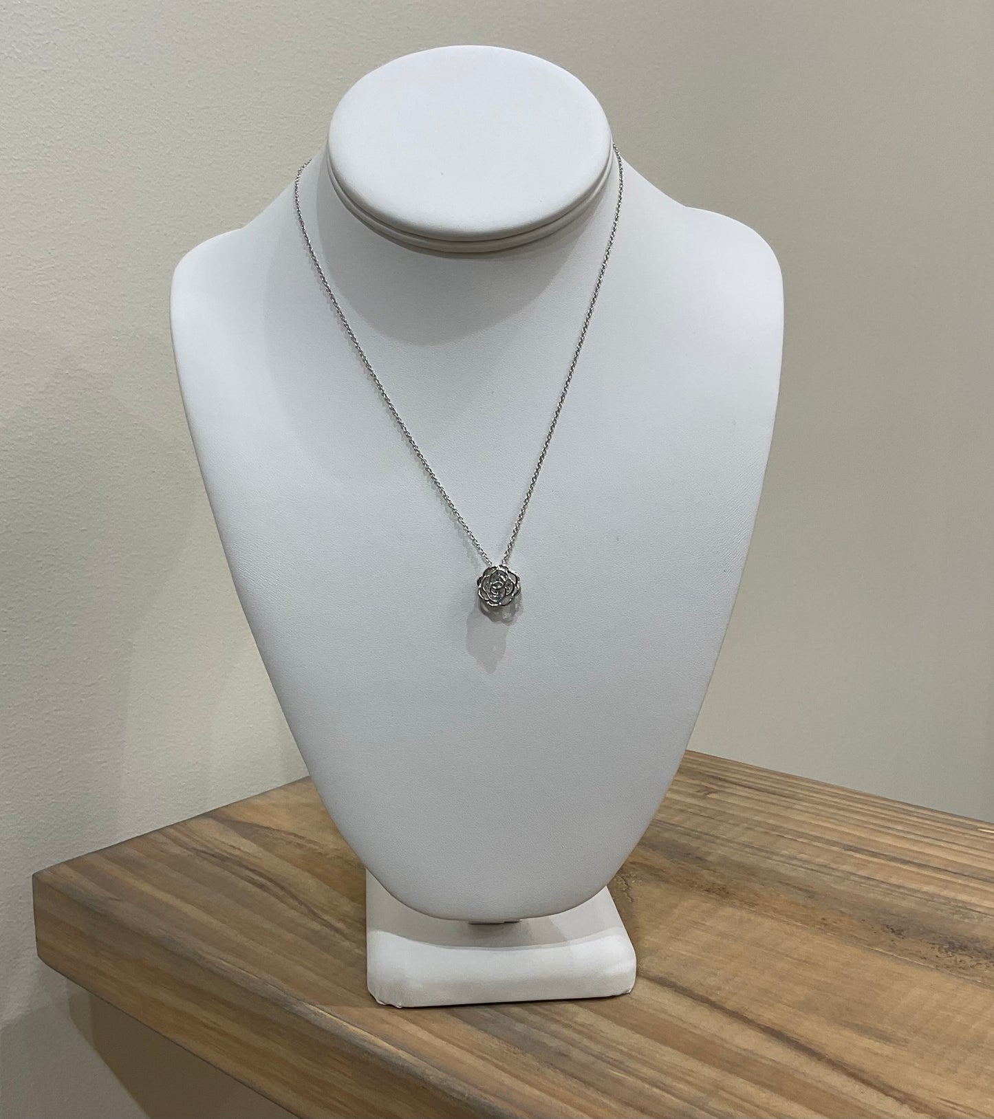 3 CT. IN A ROSE PENDENT