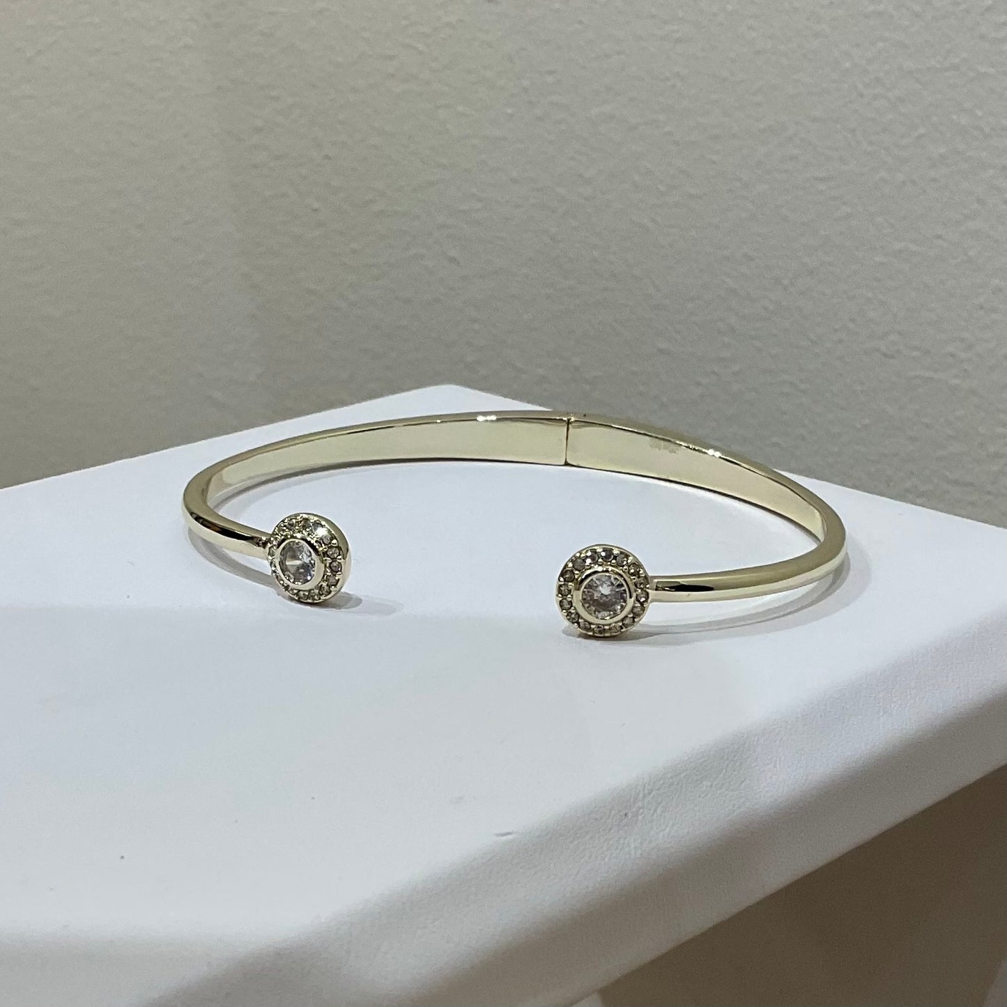 DOUBLE CZ HALO CUFF