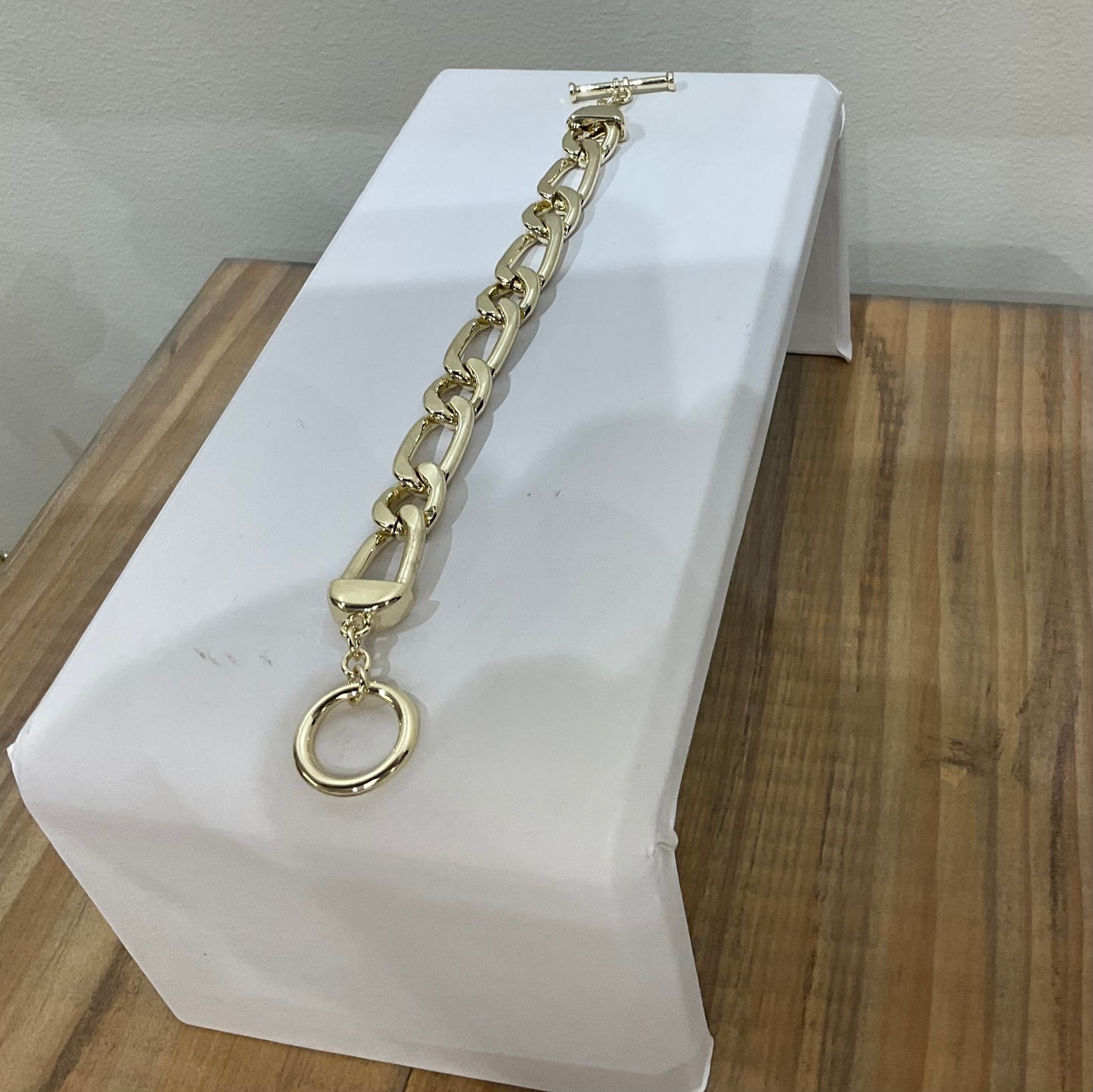 BIG FIGARO BRACELET