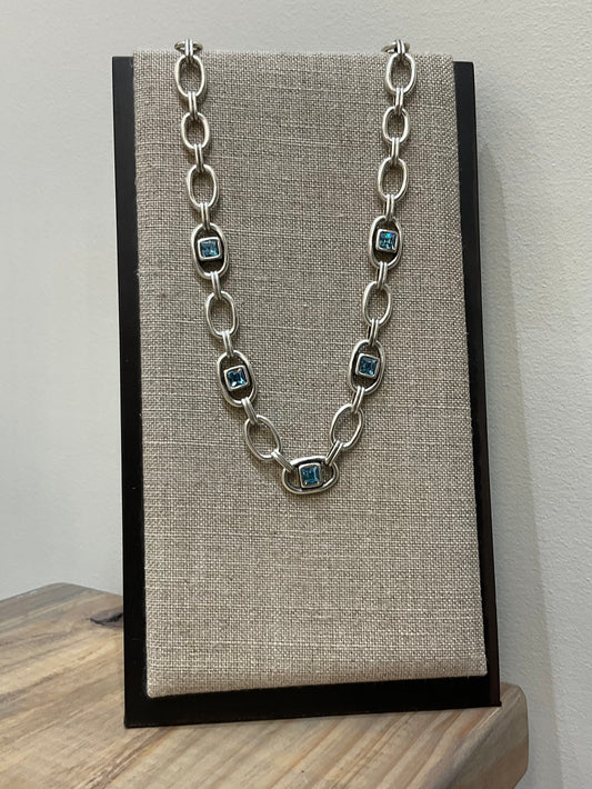 FRIDA NECKLACE