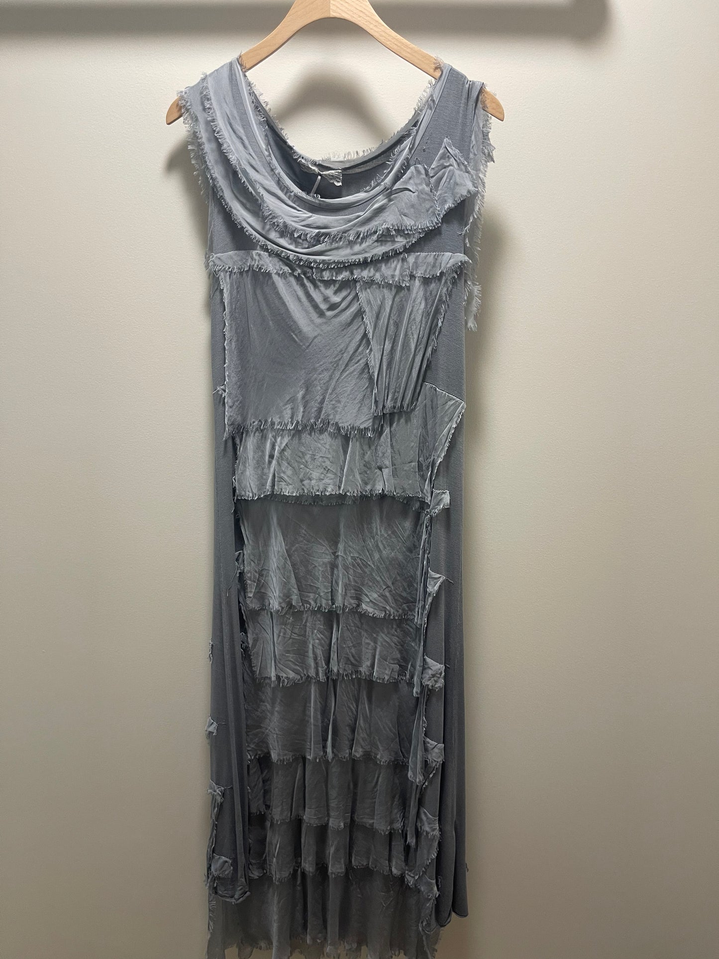 LONG RUFFLE DRESS