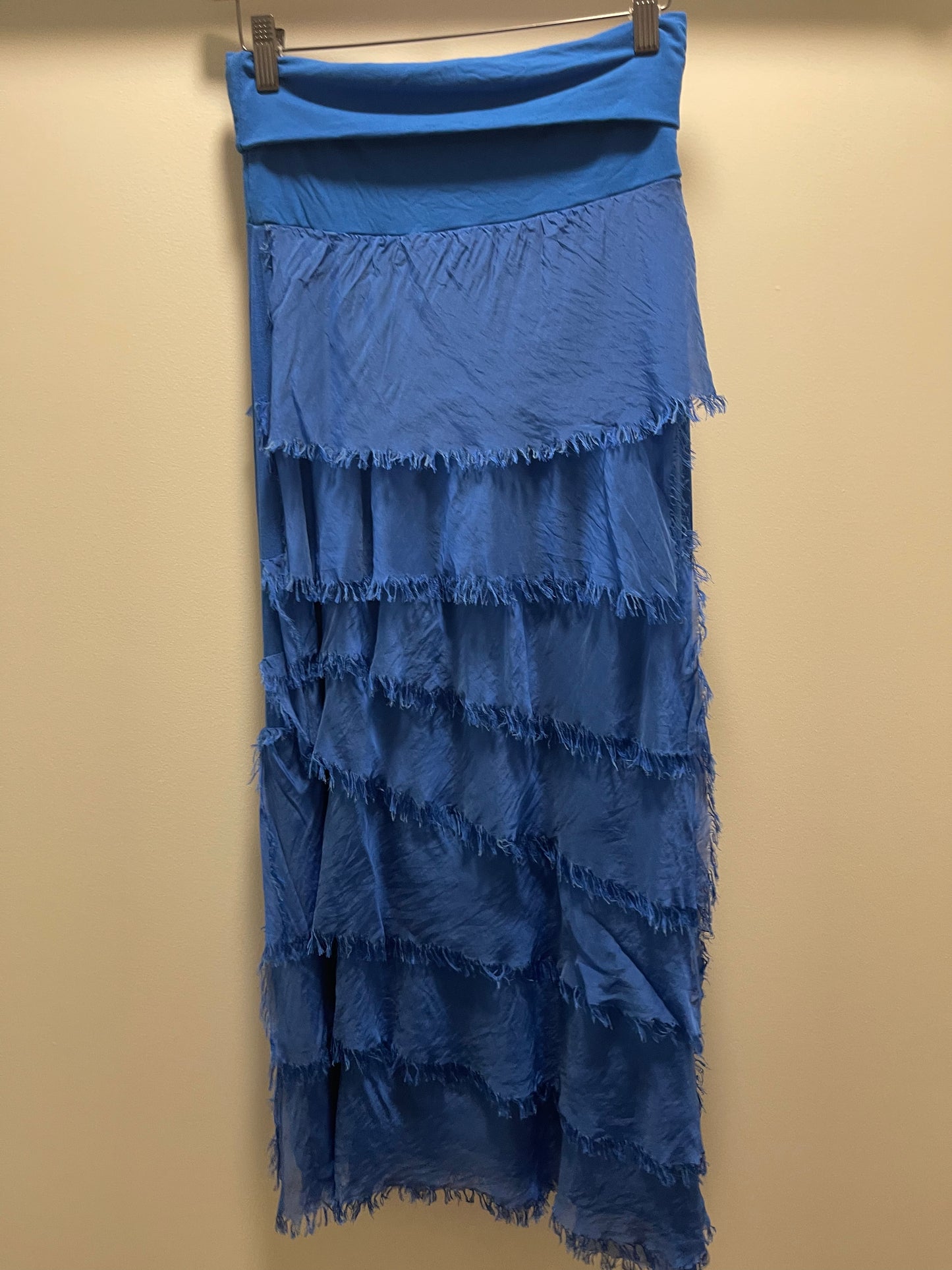 RUFFLE SKIRT/DRESS