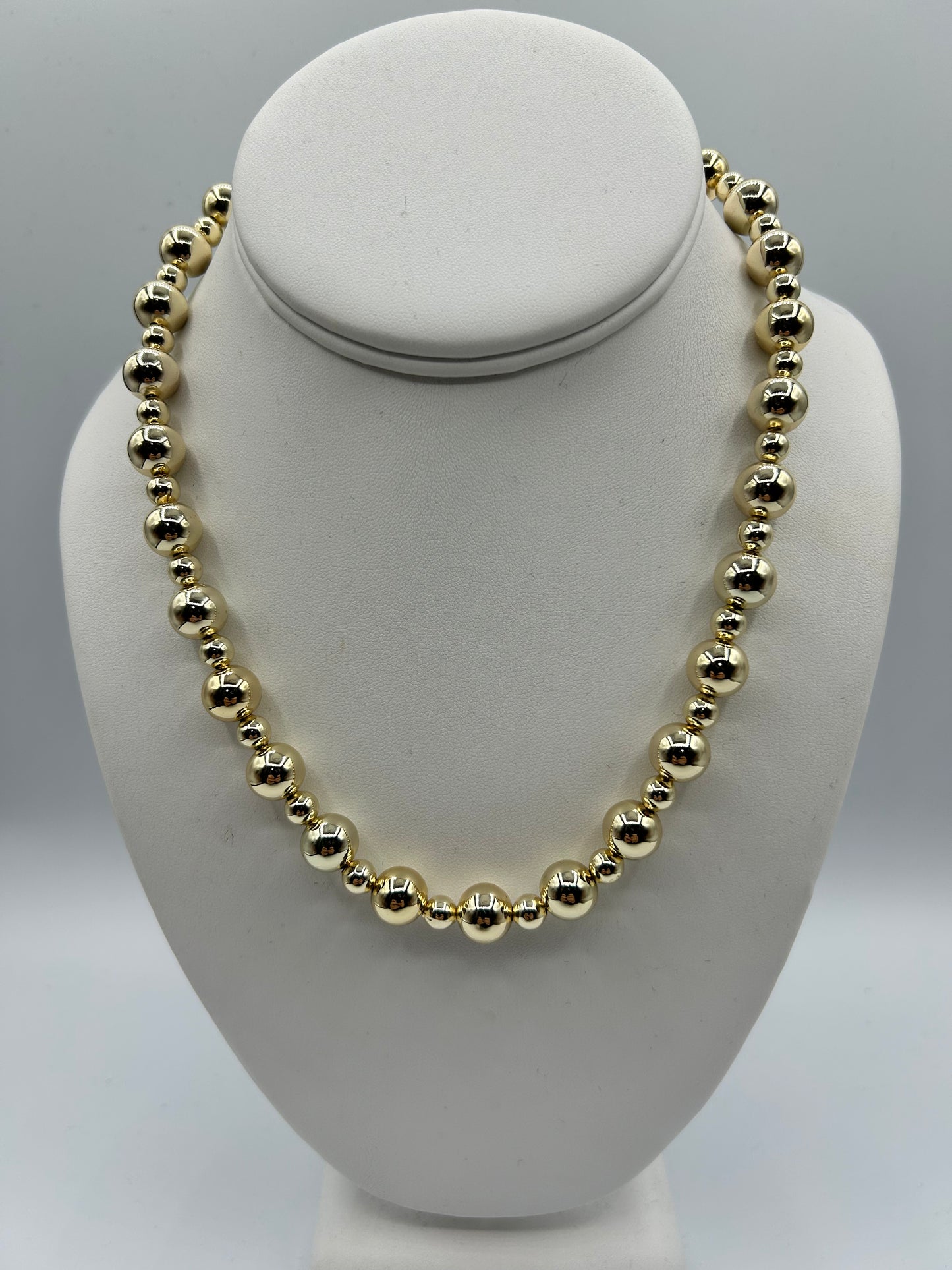 6MM AND 10MM BALLS 18" NECKLACE