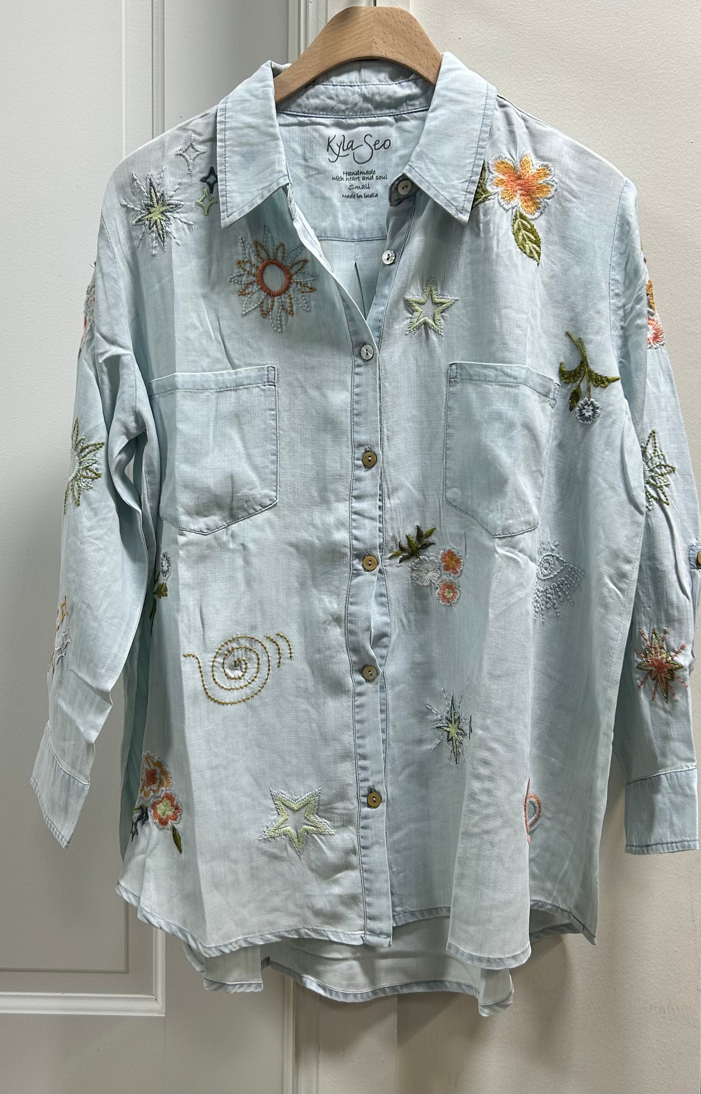 LIL BUTTON DOWN TOP
