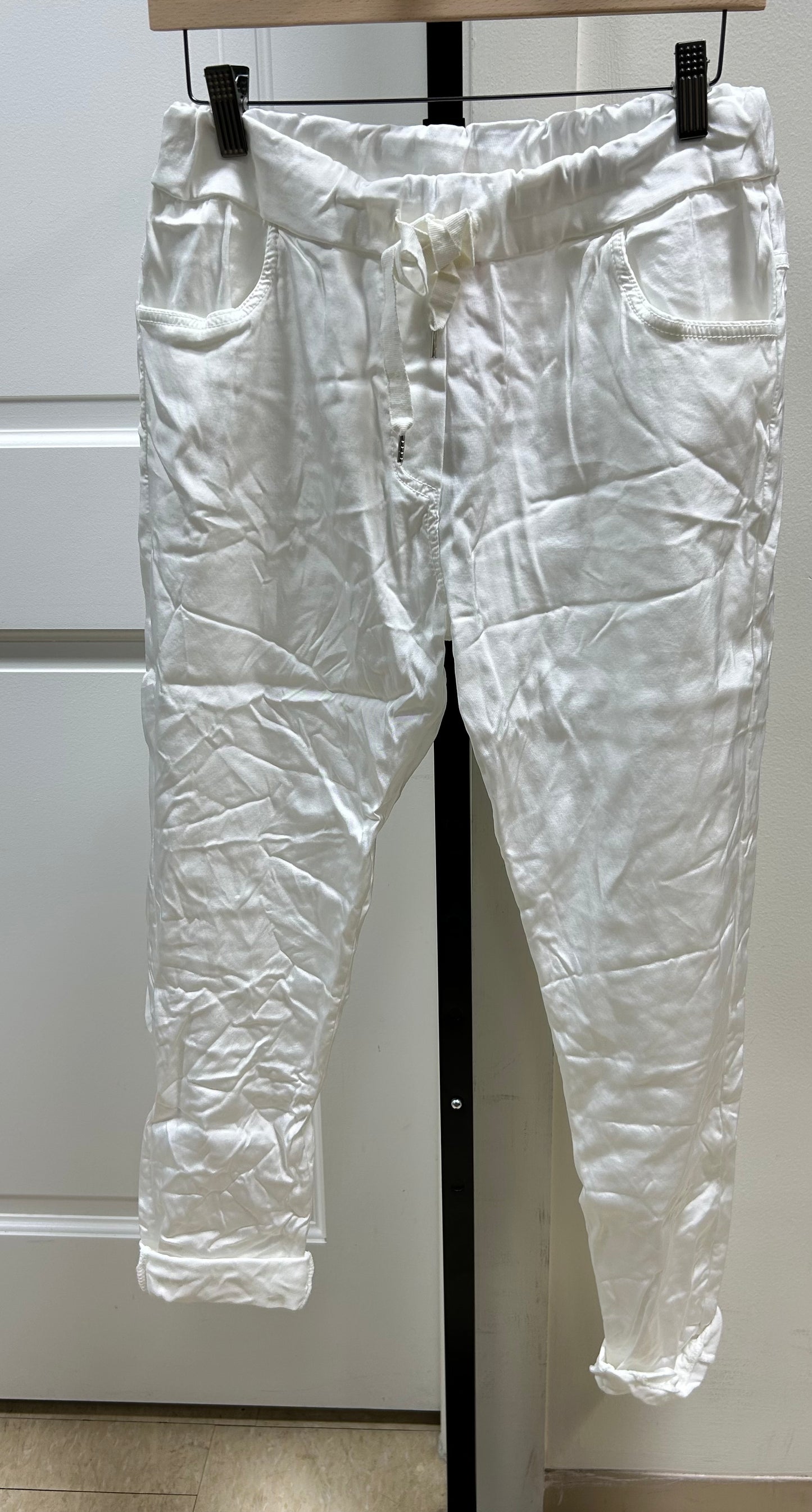 SHINY JOGGERS
