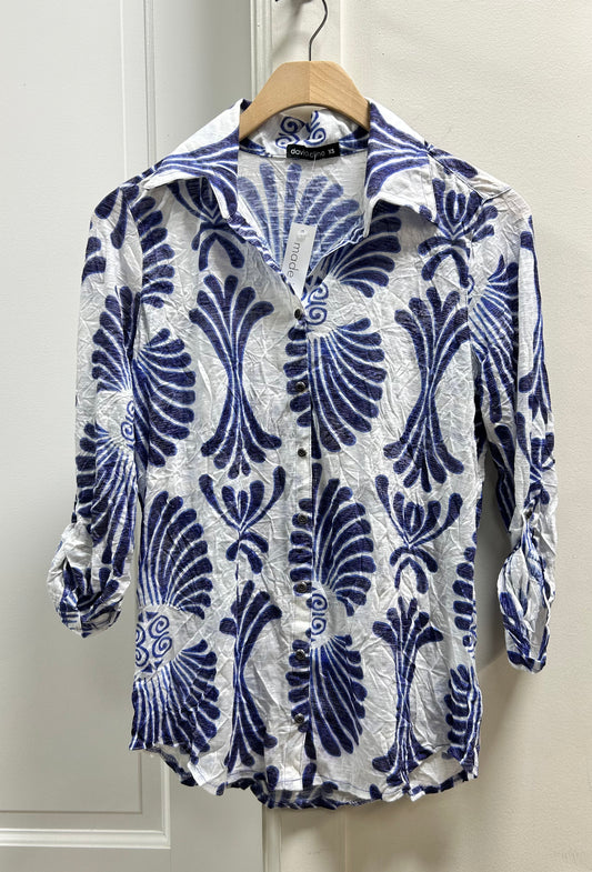 ROLL UP SLEEVE TOP