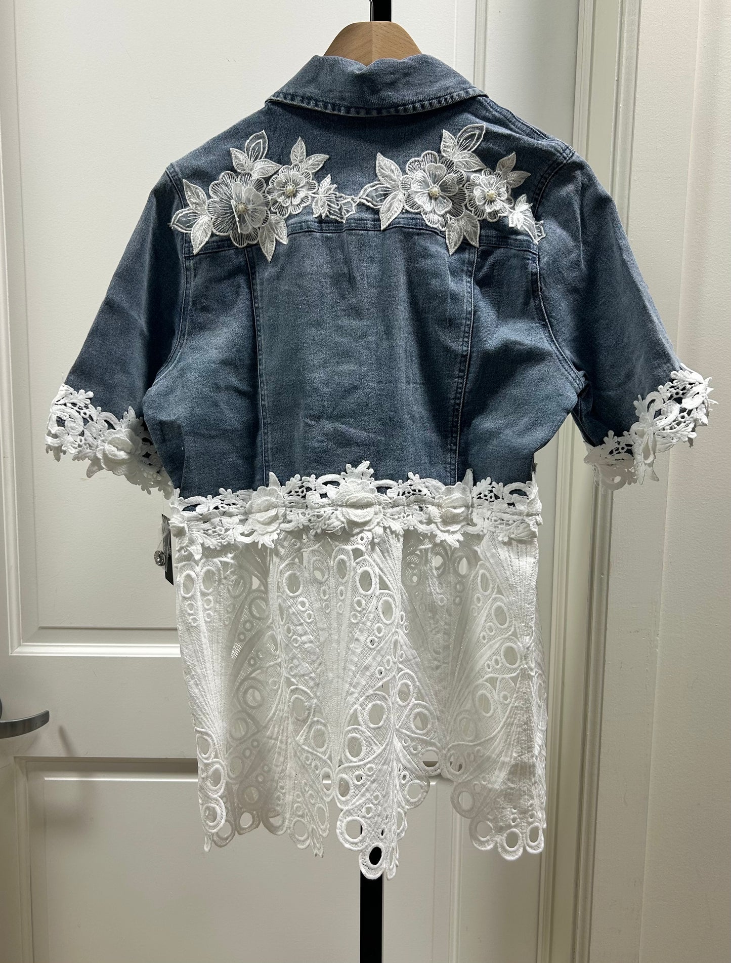 LYNN DENIM AND LACE JACKET