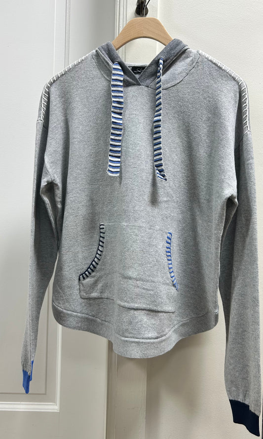 ROUND HEM HOODIE SWEATER
