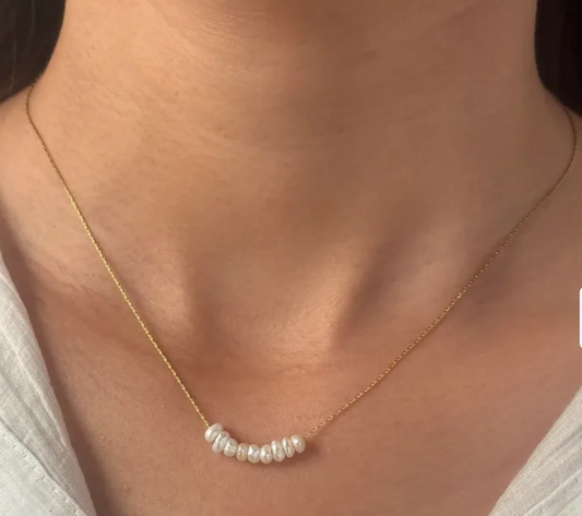FRESHWATER PEARLS NECKLACE