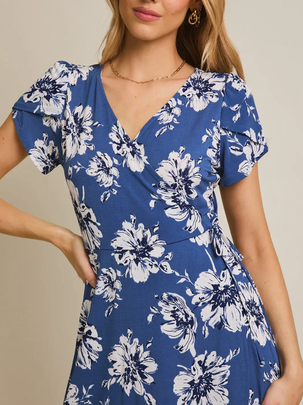 TULIP WAIST TIE MINI DRESS