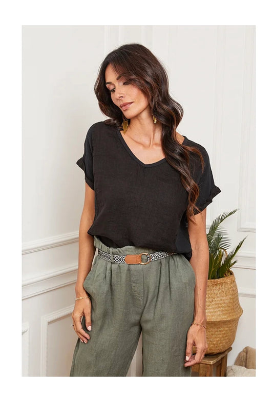 RELAXED VNECK LINEN TOP