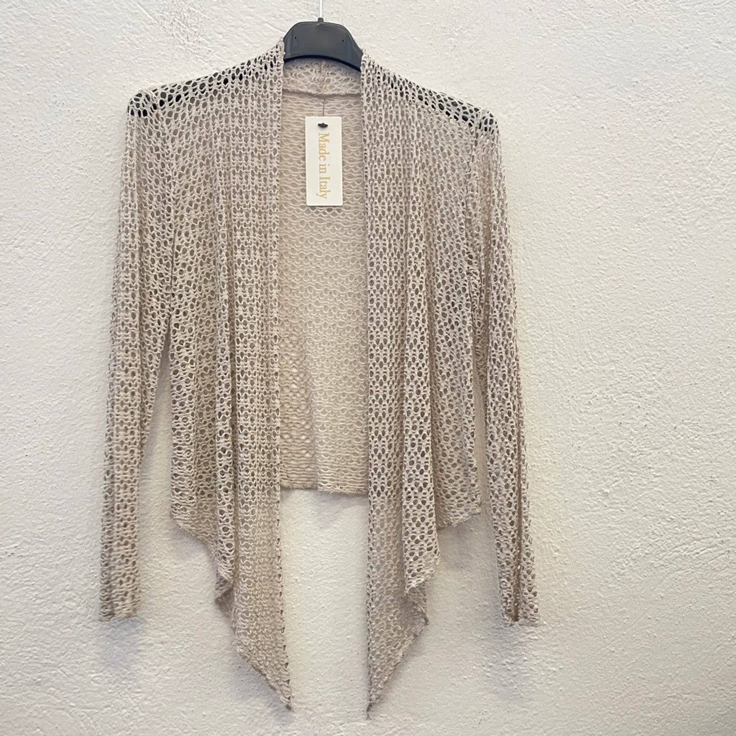 TEXTURED SHRUG