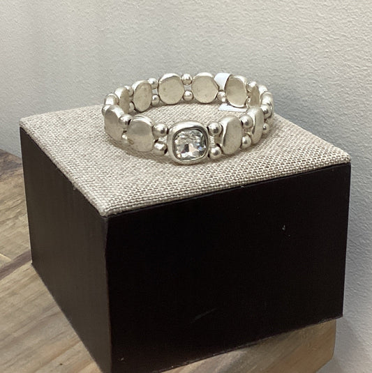 CRYSTAL STEPPING STONES STRETCH BRACELET