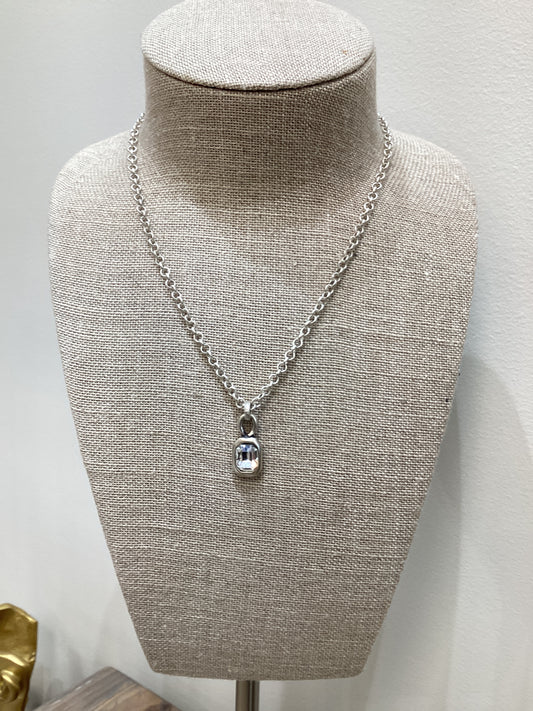 SMALL CRYSTAL PENDANT