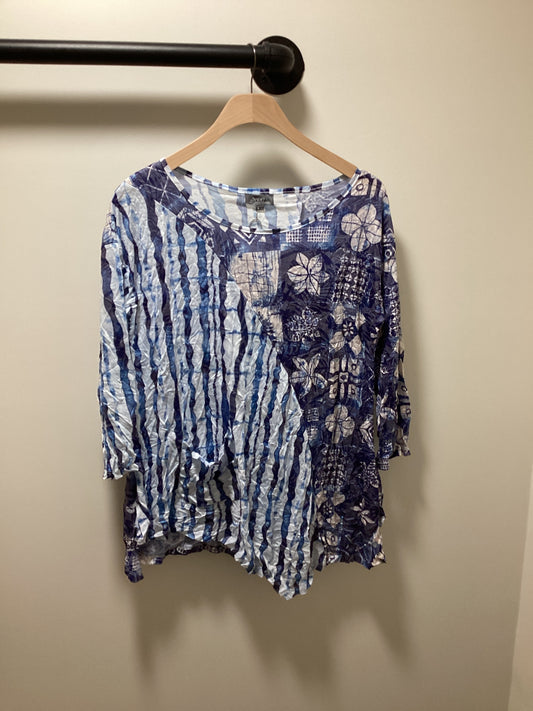 CRINKLE ASYMMETRICAL TOP