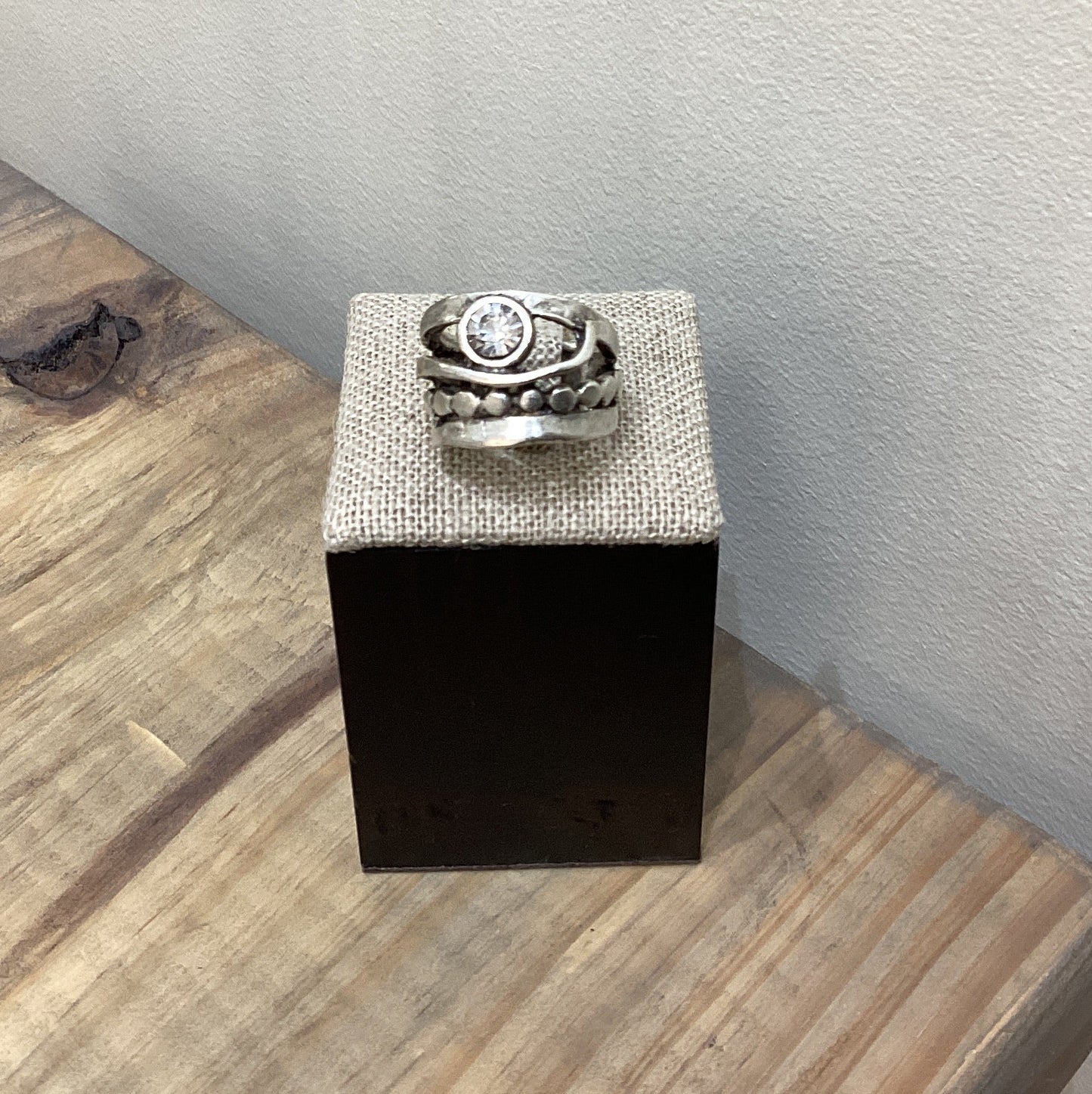 ARTSY RING