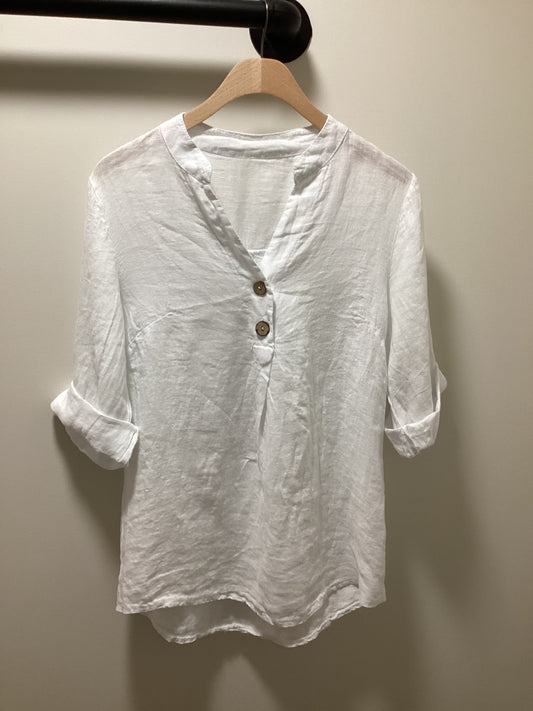2 BUTTON LINEN BLOUSE