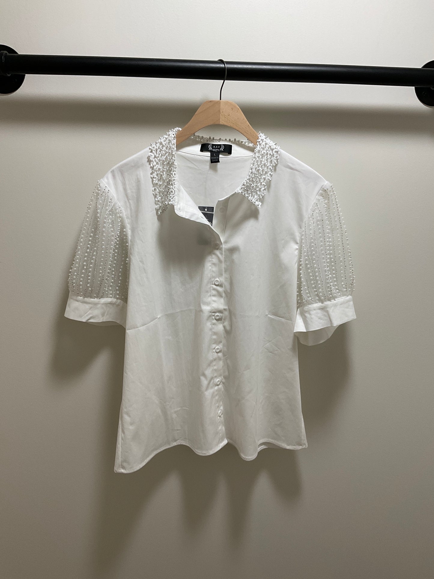 SUZIE PEARL COLLAR TOP