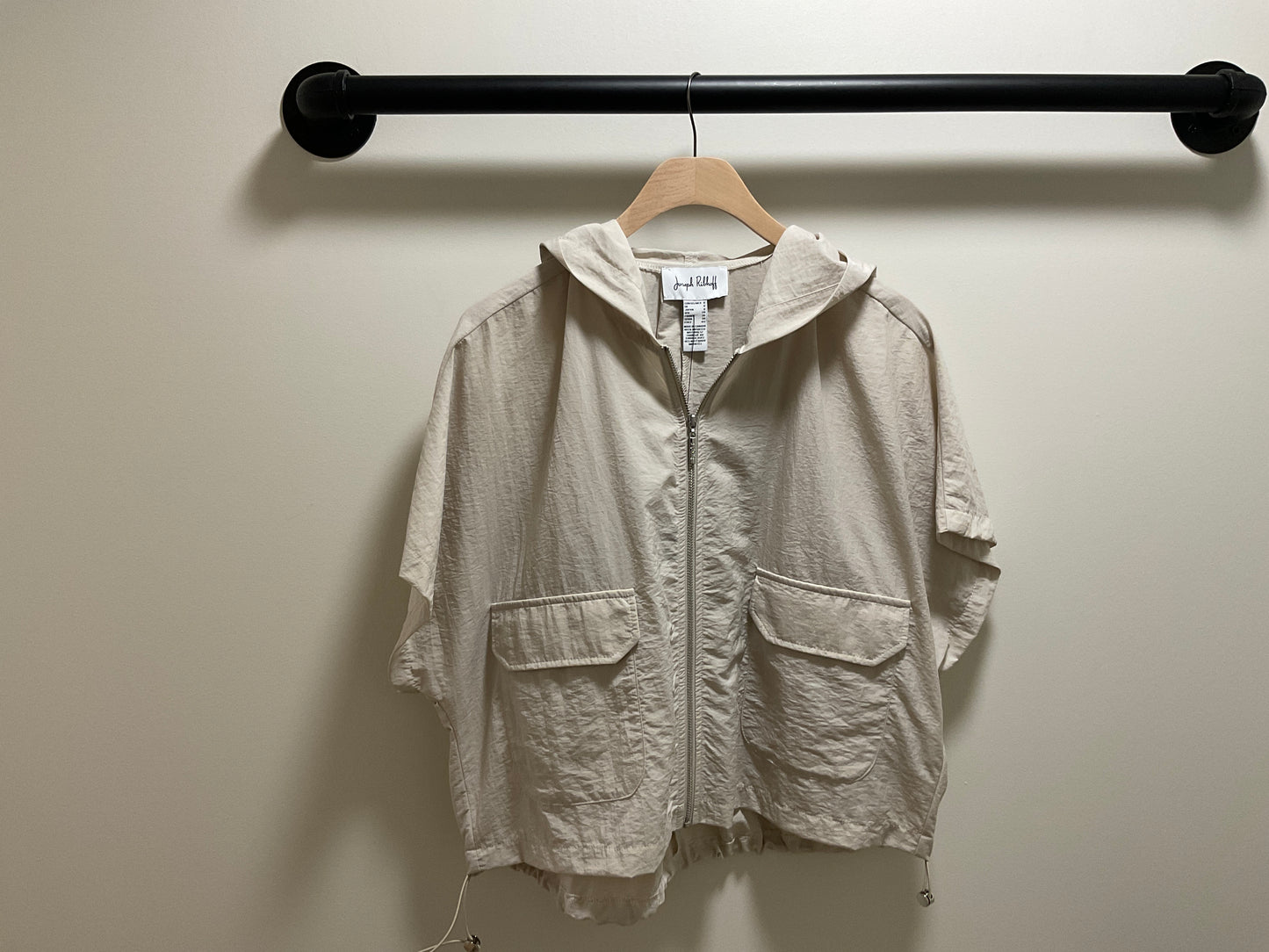 HOODED BOXY JACKET