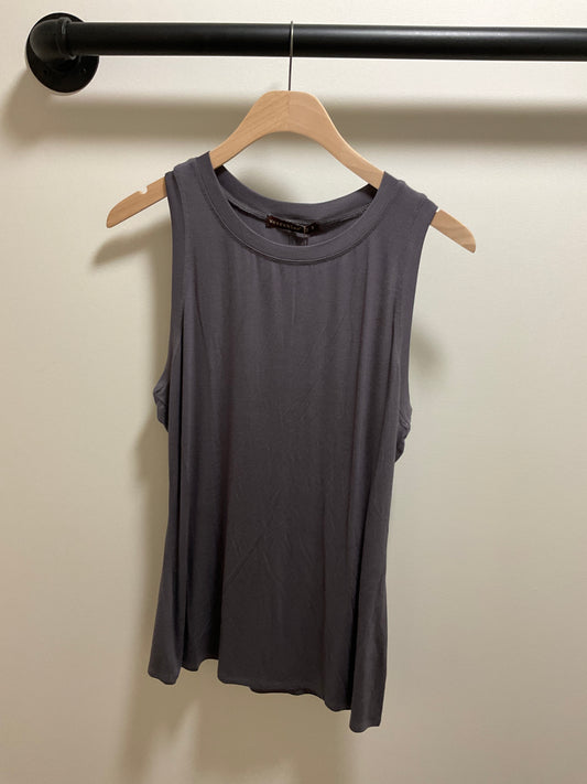 ESSENCE TANK TOP