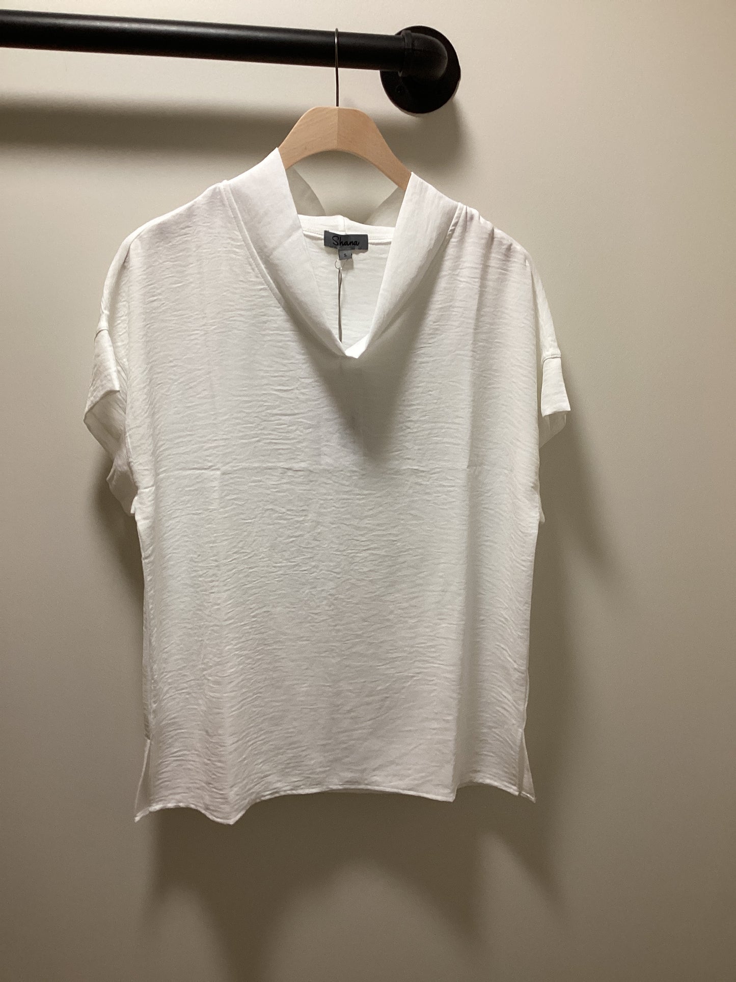 AIRFLOW MOCKNECK TOP