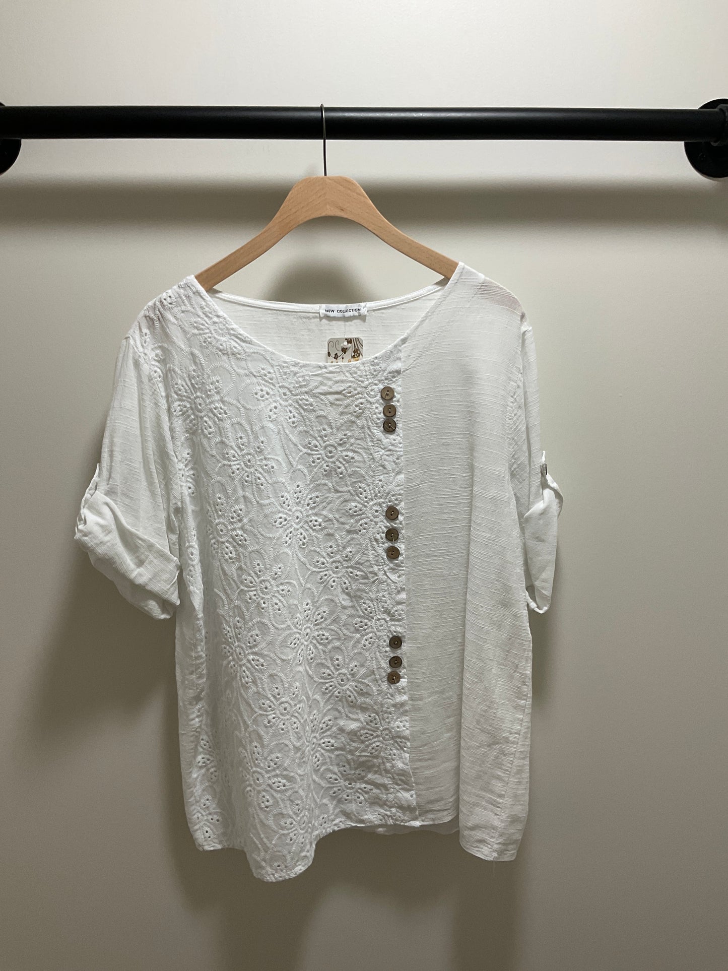 9 BUTTON FRONT TOP